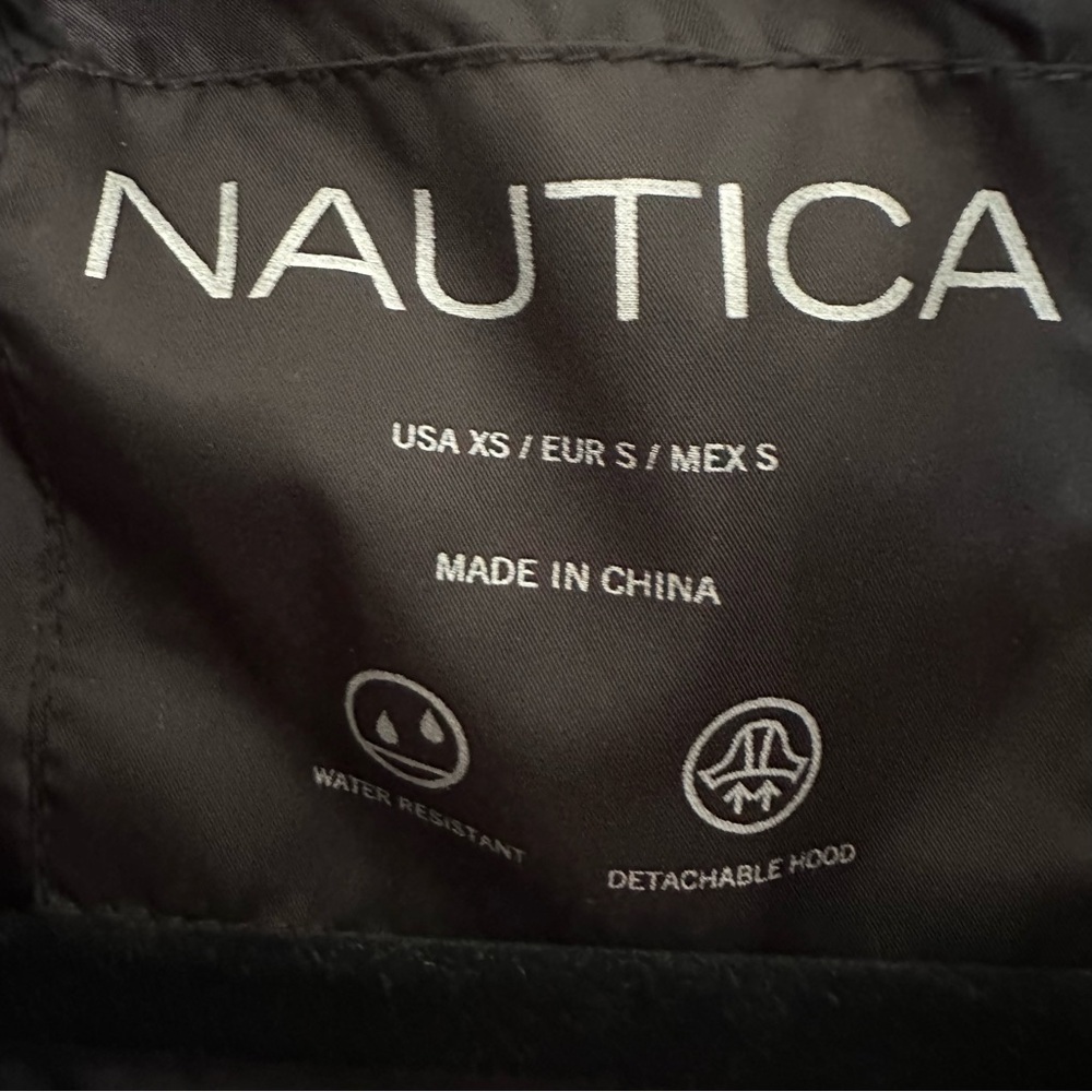 Nautica Puffer Jacket With Fur Lined Detachable Hood and Zipper Pockets Black,XS - Picture 11 of 13